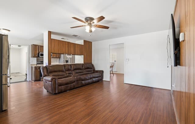 4318  Vespero, San Antonio, TX 78233 — photo 9