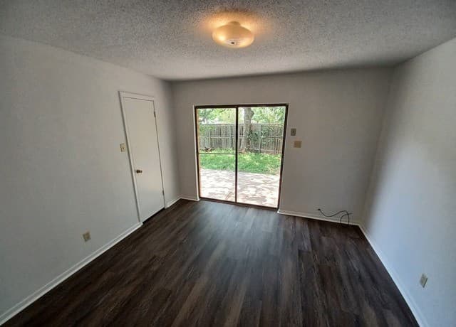 1525  Lorelei, New Braunfels, TX 78130 — photo 12