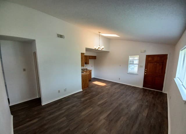 1525  Lorelei, New Braunfels, TX 78130 — photo 6