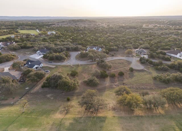 116  S Jesse Stiff, Blanco, TX 78606 — photo 4