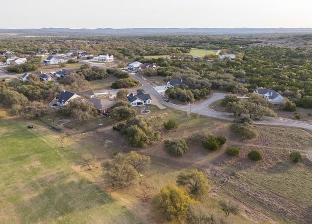 116  S Jesse Stiff, Blanco, TX 78606 — photo 5