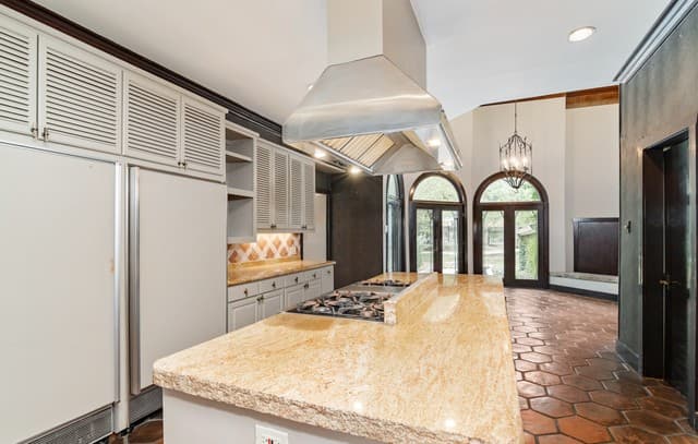 6  Lazy Lane, San Antonio, TX 78209 — photo 12