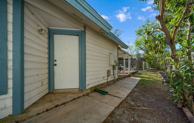 3916  Chimney Springs, San Antonio, TX 78247 — photo 6