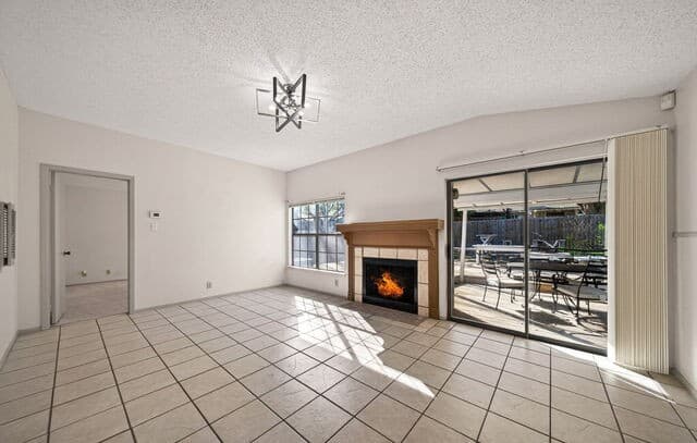 3916  Chimney Springs, San Antonio, TX 78247 — photo 9