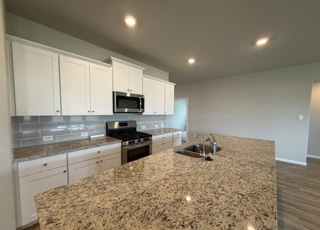 554  Blue Stem Rd, New Braunfels, TX 78130 — photo 6
