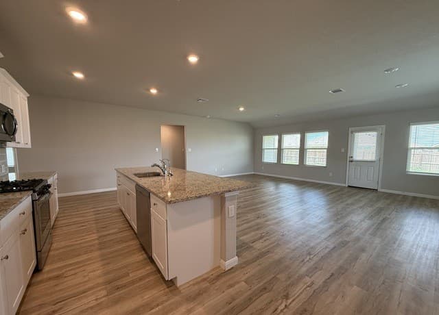 554  Blue Stem Rd, New Braunfels, TX 78130 — photo 7