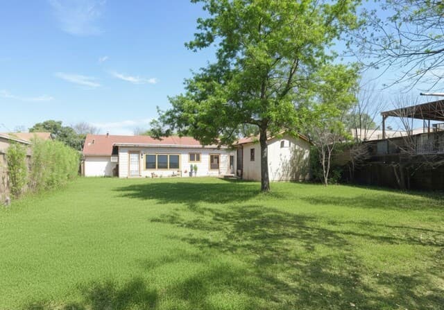 1210  McCauley, San Antonio, TX 78224 — photo 22