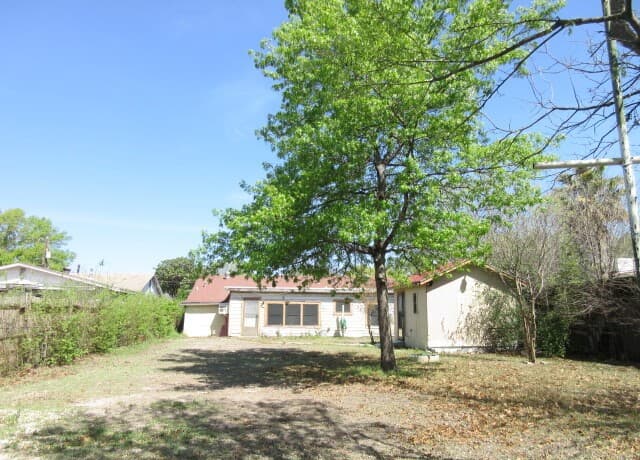 1210  McCauley, San Antonio, TX 78224 — photo 25