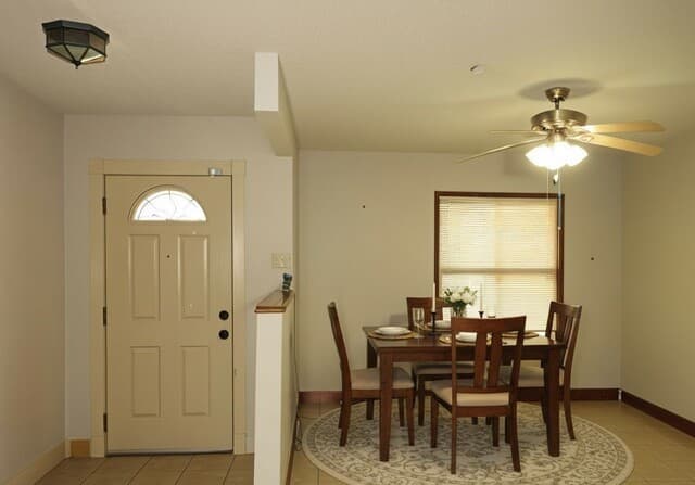 1210  McCauley, San Antonio, TX 78224 — photo 5