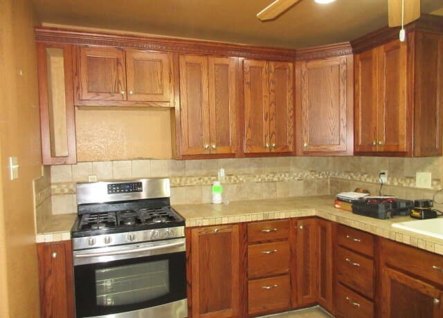 1210  McCauley, San Antonio, TX 78224 — photo 9