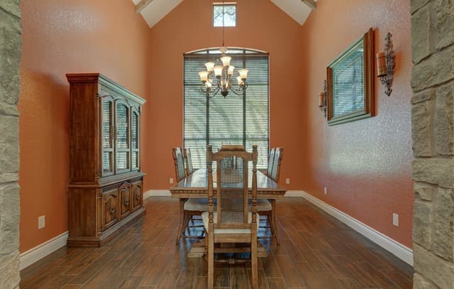 204  Fawn Ln, Floresville, TX 78114 — photo 12
