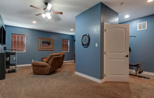 204  Fawn Ln, Floresville, TX 78114 — photo 23