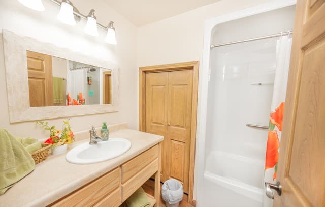15980  County Road 582, LaCoste, TX 78039 — photo 5