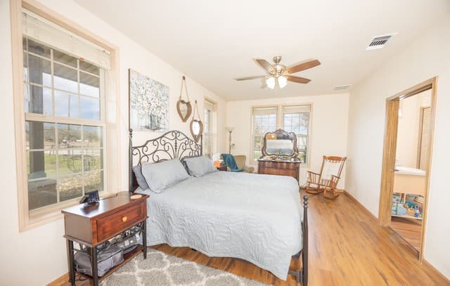 15980  County Road 582, LaCoste, TX 78039 — photo 7