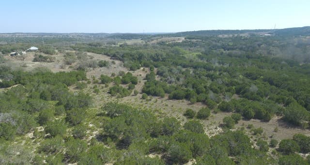 100  Manana, Blanco, TX 78606 — photo 10