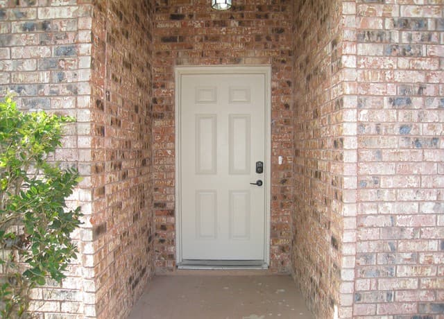 3433  Foxbriar, Schertz, TX 78154 — photo 3