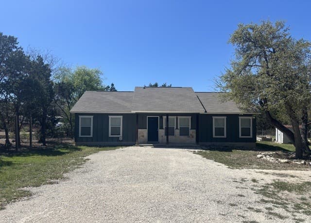 324 Weatherby, Spring Branch, TX 78070 — photo 2