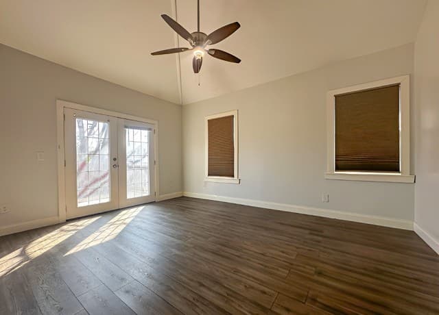 114  Yale, San Antonio, TX 78201 — photo 13