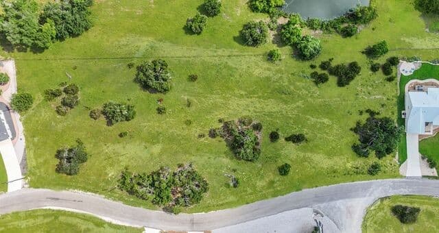 129 W Pat Dolan, Blanco, TX 78606 — photo 3