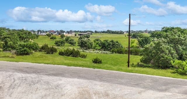 129 W Pat Dolan, Blanco, TX 78606 — photo 5