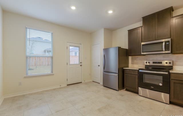 4179  Carraway St, New Braunfels, TX 78130 — photo 7