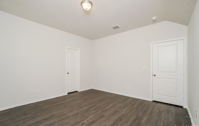 3811  Somers Crest, San Antonio, TX 78211 — photo 9