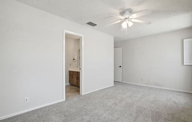 2703  Red Tree, San Antonio, TX 78248 — photo 16