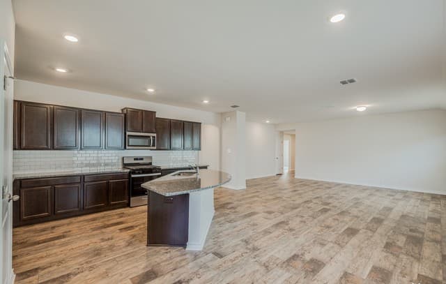 14110  Lavaca Springs, San Antonio, TX 78253 — photo 4