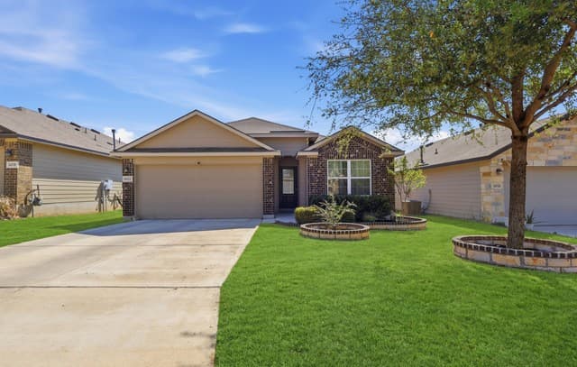 14322 Flint Path