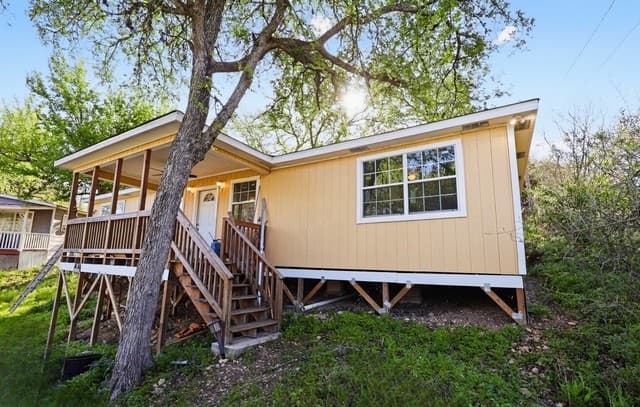 175  Lucy, New Braunfels, TX 78130 — photo 3