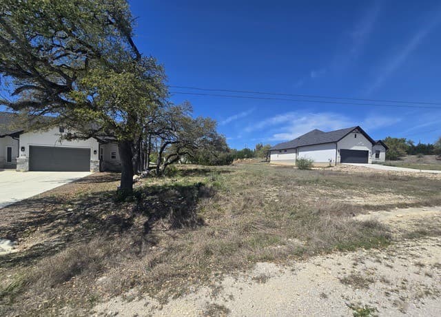 216  George Dolson, Blanco, TX 78606 — photo 4