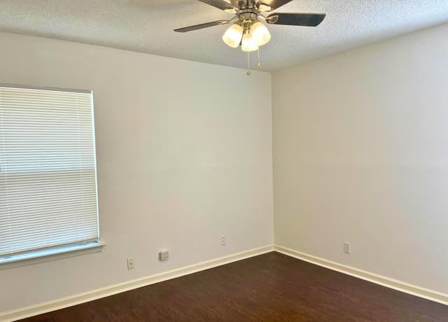 14506  Woods Hole Dr, San Antonio, TX 78233 — photo 8