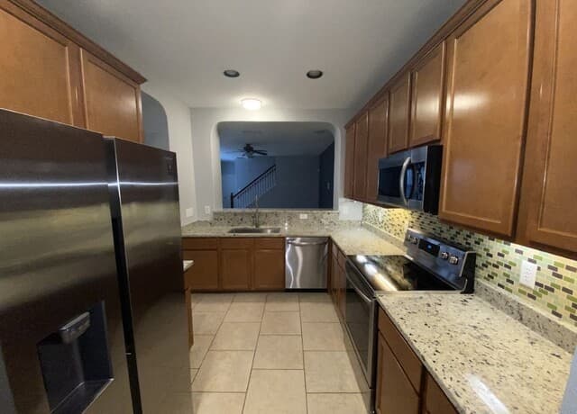 12404  Abbey Park, San Antonio, TX 78249 — photo 2