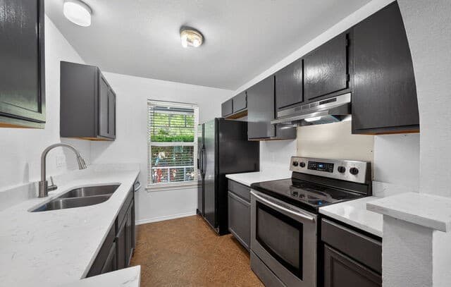 7423  Hardesty, San Antonio, TX 78250 — photo 12