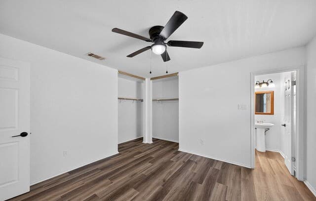 7423  Hardesty, San Antonio, TX 78250 — photo 15