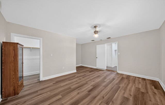 7423  Hardesty, San Antonio, TX 78250 — photo 21