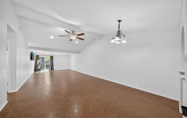 7423  Hardesty, San Antonio, TX 78250 — photo 8