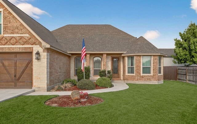 133  Mulhouse, Castroville, TX 78009 — photo 4