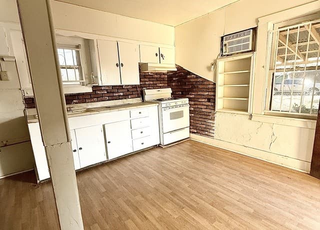343  Ceralvo, San Antonio, TX 78207 — photo 5