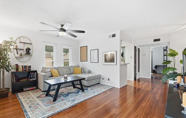 2300 Nacogdoches Unit UNIT 257N