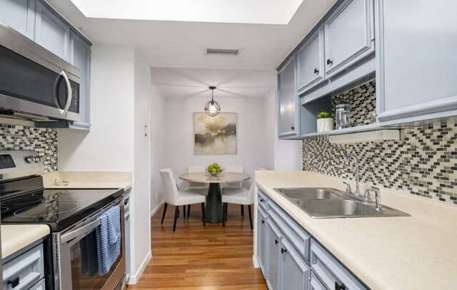 2300  Nacogdoches Unit UNIT 257N, San Antonio, TX 78209 — photo 5