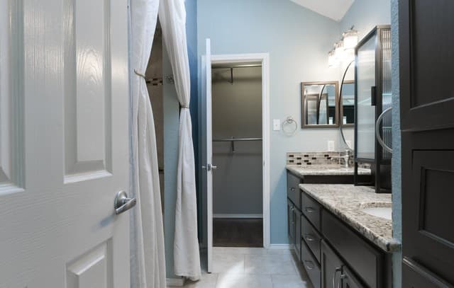 2434  Canyon Rim, San Antonio, TX 78232 — photo 12
