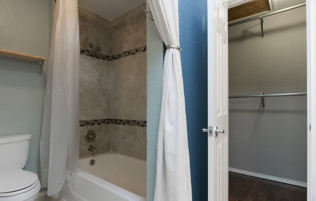 2434  Canyon Rim, San Antonio, TX 78232 — photo 14