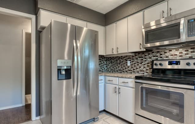 2434  Canyon Rim, San Antonio, TX 78232 — photo 8