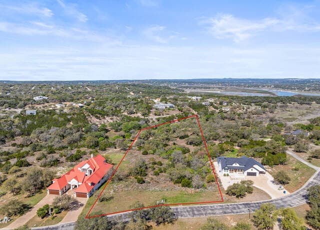 925  Kings Cove Drive, Canyon Lake, TX 78133 — photo 4