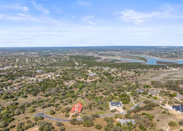 925  Kings Cove Drive, Canyon Lake, TX 78133 — photo 5