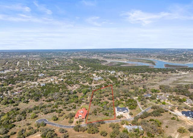 925  Kings Cove Drive, Canyon Lake, TX 78133 — photo 6