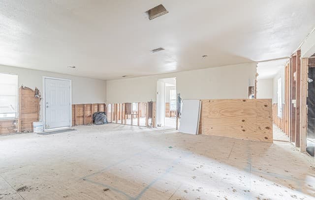1714 W Constantinople, Castroville, TX 78009 — photo 7