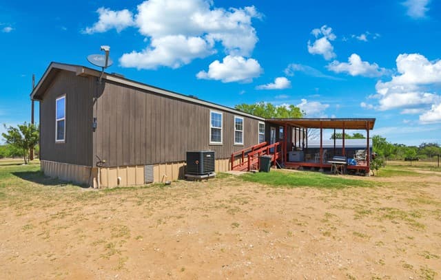 2145  Fm 2504, Poteet, TX 78065 — photo 17