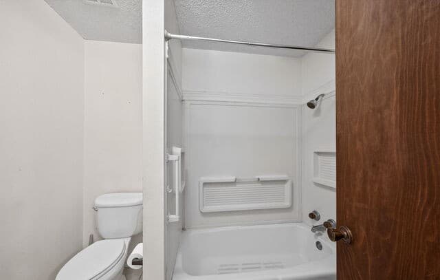 100  Crestline, Pleasanton, TX 78064 — photo 25
